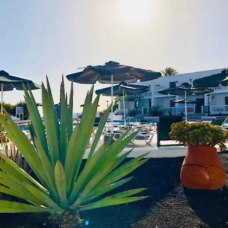Apartment Florencia Mit Pool, Nahe Playa Chica *