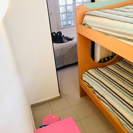 Apartment Florencia Mit Pool, Nahe Playa Chica *